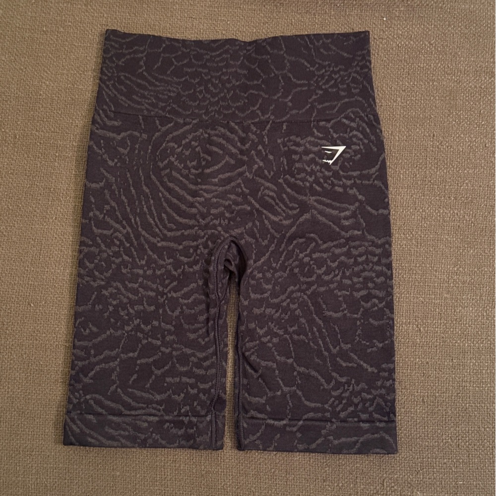 NWOT Gymshark Adapt Animal Shorts-Black-Size Small